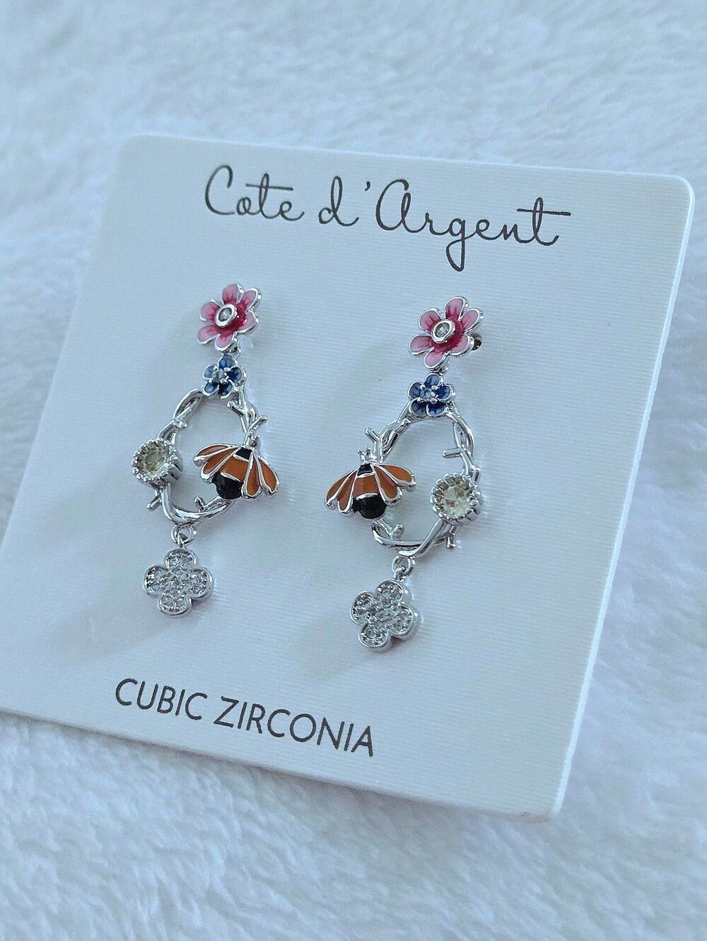 Cote d'Argent Whimsical🧚♀️ Bee🐝 and Flowers🌸 Earrings - NWT - Picture 4 of 16